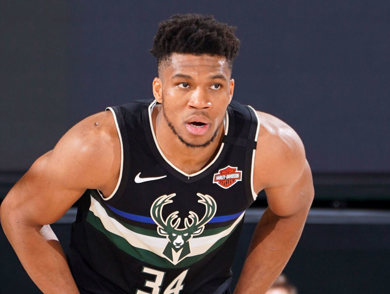 中场位置 中场位置