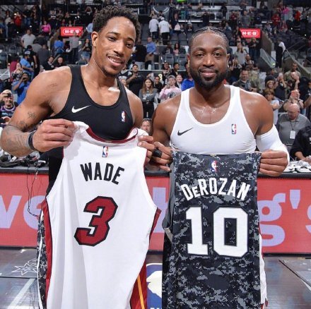 中国足球的 中国足球的