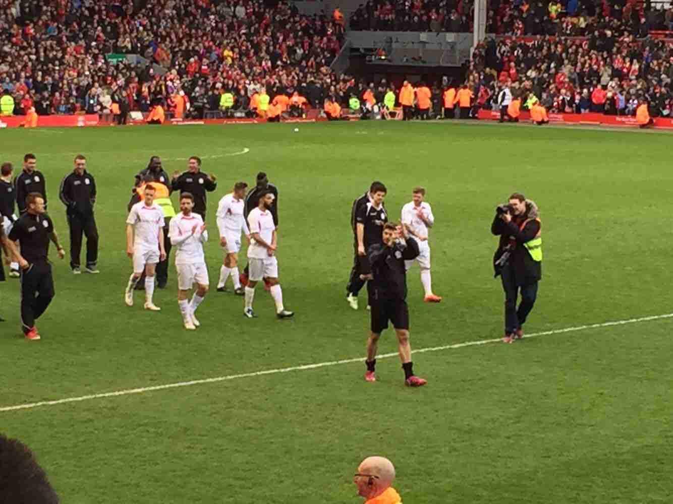 内出现持续 内出现持续