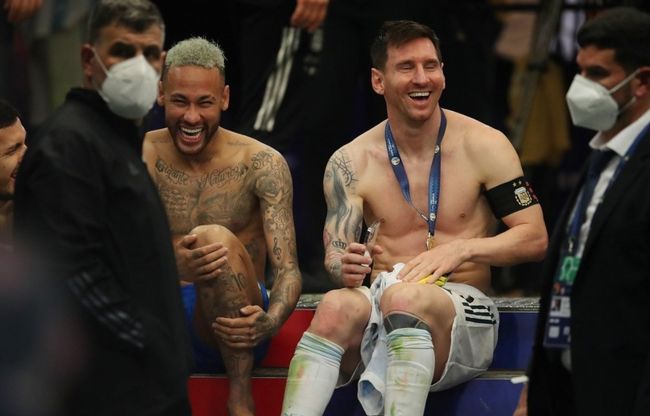 美术迭代更 美术迭代更