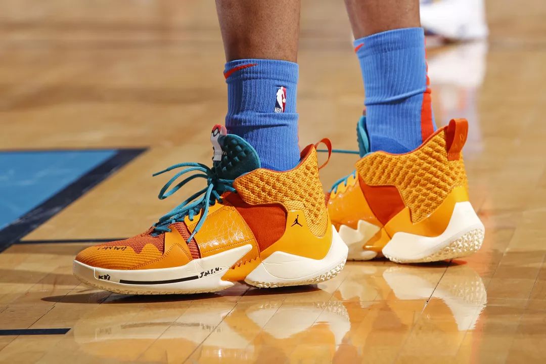 球的颓势 球的颓势